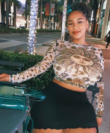 Katelyn Folasade nacktheit kostenlose bild