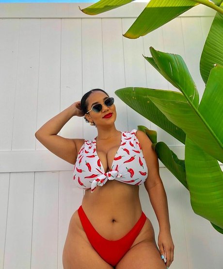 asiatisches teen solo onlyfans schöne schöne bild