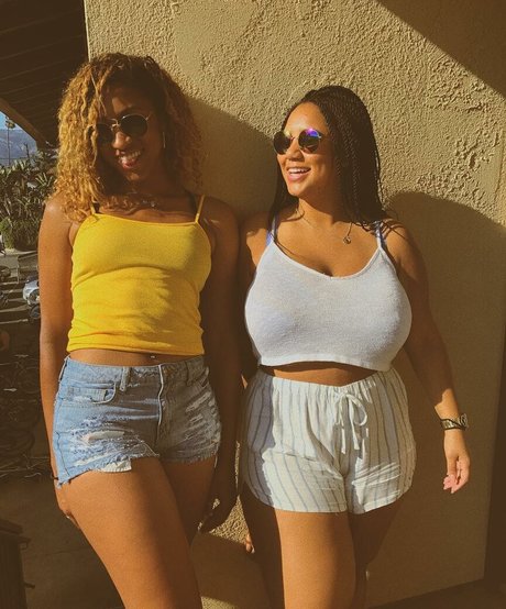 Katelyn Folasade xxx sexy bilder