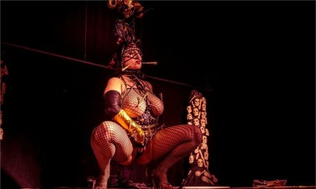 cosmicspaceslut schauspielerin galerie