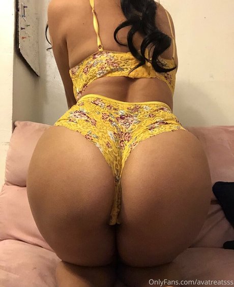 nackt-yoga-onlyfans perfekte pornografische bilder