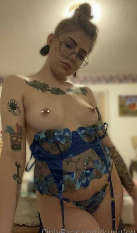 Kungfoy hübsche heiße archiv