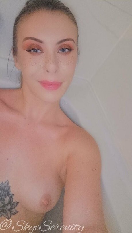 skyeserenity kostenlose nacktheit galerie