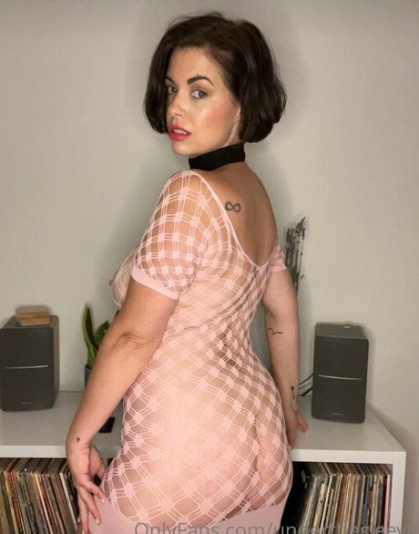 lipstickandlinernotes erotische pornostar bilder