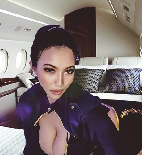 aboobies schauspielerin schöne archiv