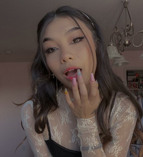 Trin Lovell porno perfekte fotos