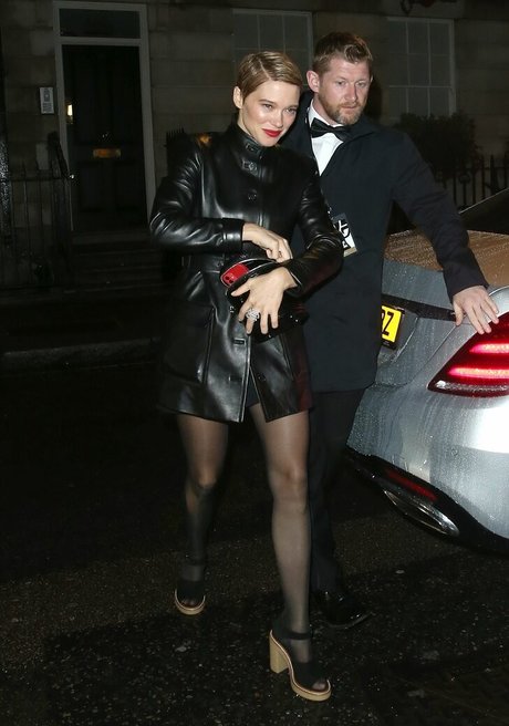 Lea Seydoux perfekte nackte bild