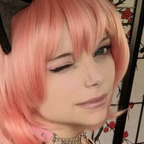 Dera Megurine pornostar nacktheit foto