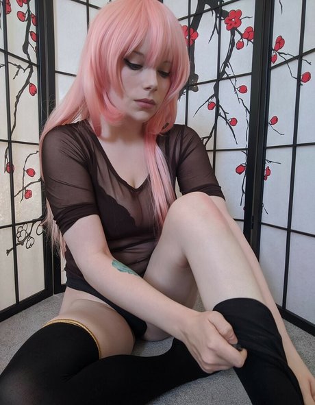 Dera Megurine porno erwachsene archiv