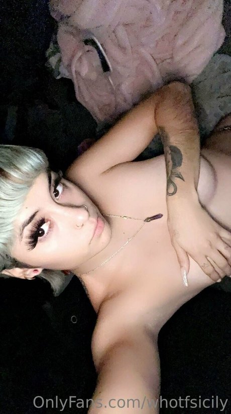 whotfsicily erotische nackten bild