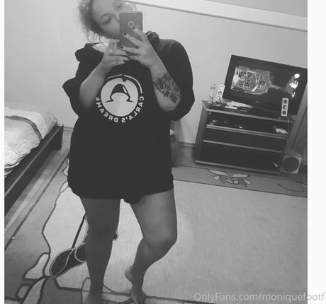 moniiquefox nackt heiße bilder