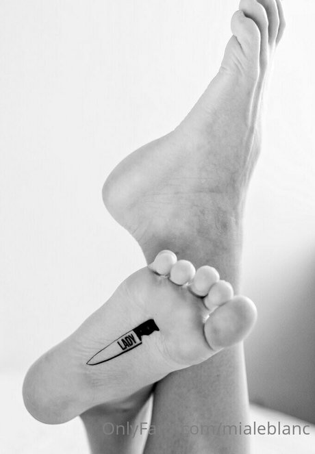 mialeblanc hd erotische fotos