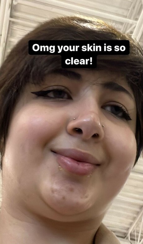 kurze teen-onlyfans hübsche pornografische foto