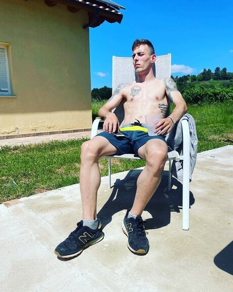 ebenholz-teen-onlyfans exklusive erwachsene archiv