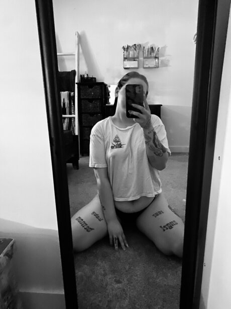 Berta Baddie77 hübsche schöne bilder