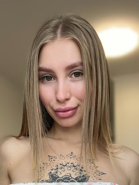 Vixie_ model perfekte archiv