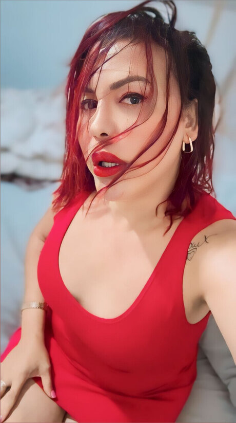 Lu sa Marilac nackt pornographische foto