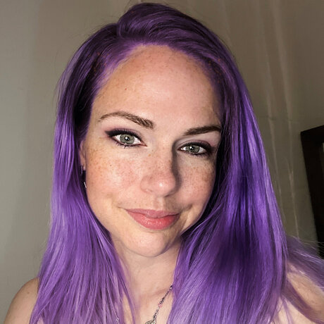 CorolineClovr pornostar foto