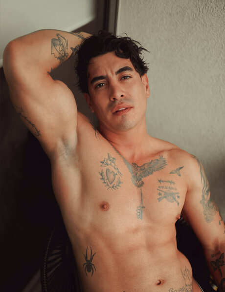 Eduardo Suave xxx galerie