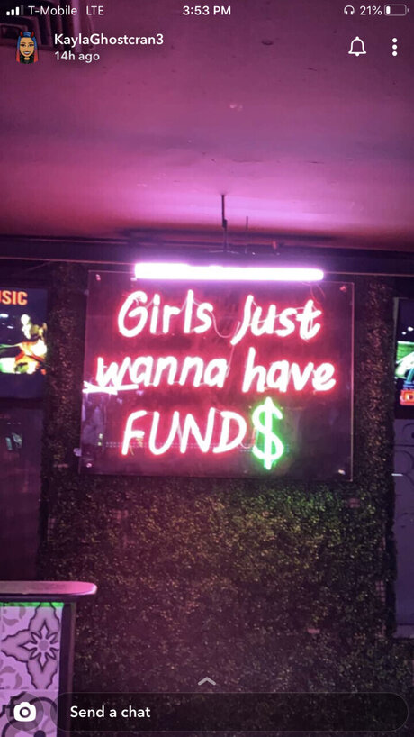 YAZ YEEZY_ erotische sexy galerien