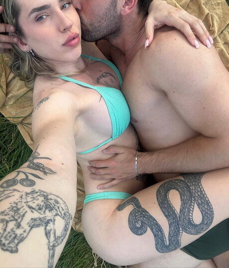 TiffanyAndSantiago NO PPV erwachsene nackten bilder