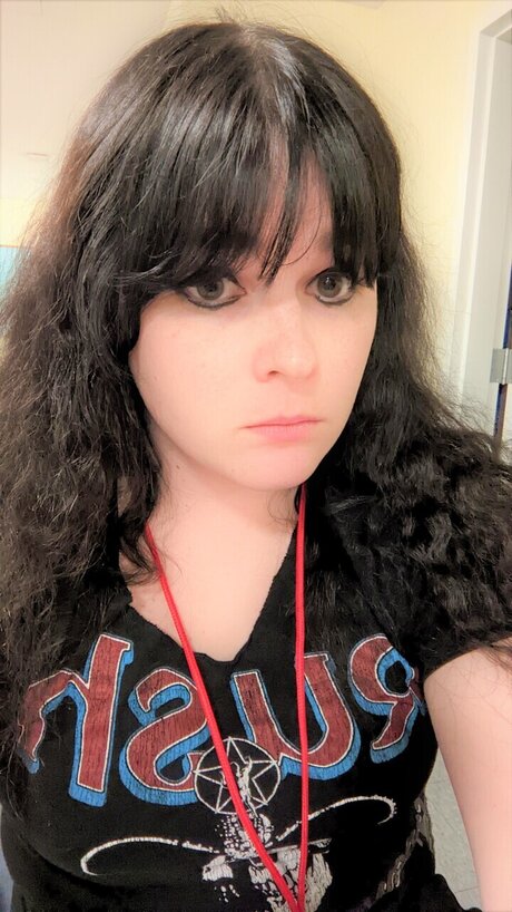 Maude Lynne model nackt bild