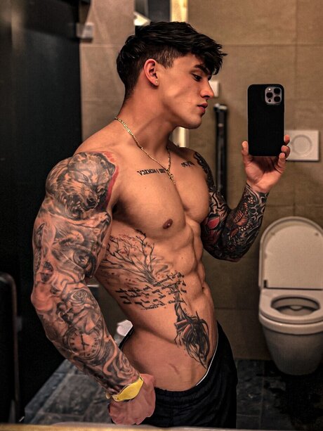 Gym michel_ erotische hübsche bilder