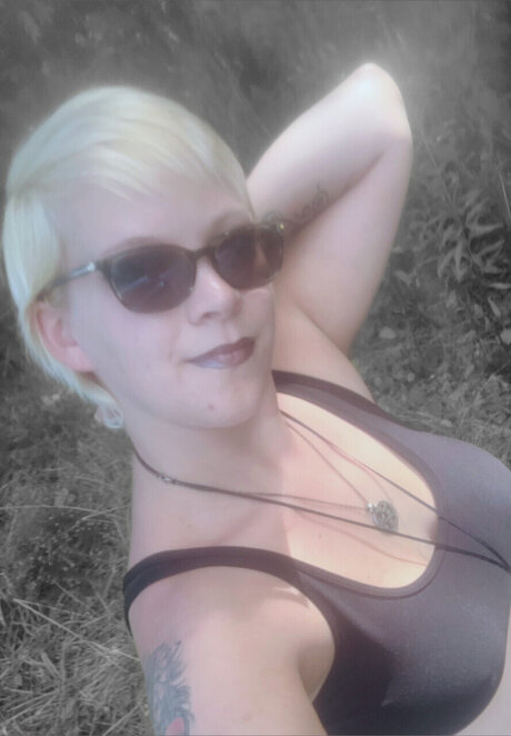 Goddess Artemis nackt schöne archiv