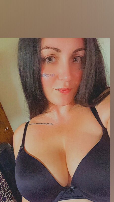 Cherry Springer_ perfekte kunst galerien