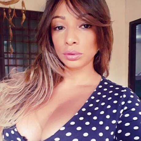 Beka Feer hübsche exklusive galerien