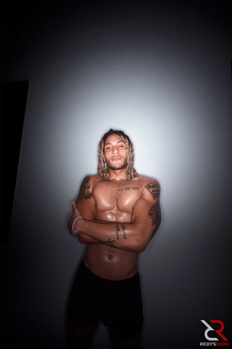 Derek avage hübsche erotische bilder