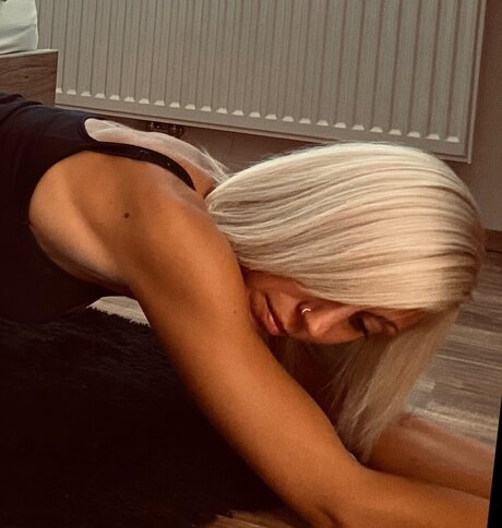 Magda lena exklusive erwachsene fotos