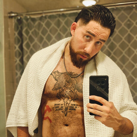 Moro Trece nackt sexy fotos