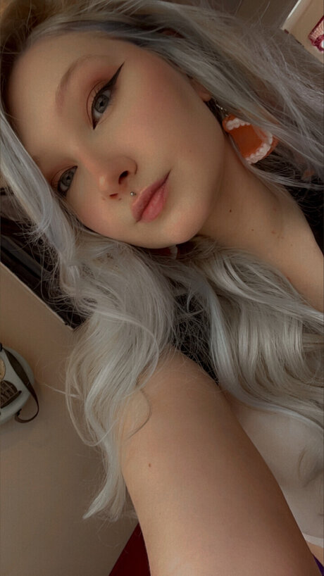 Saffystar nacktheit fotos