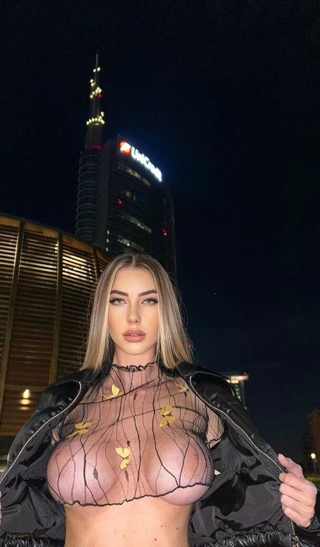 Eva Mentas hübsche top galerien