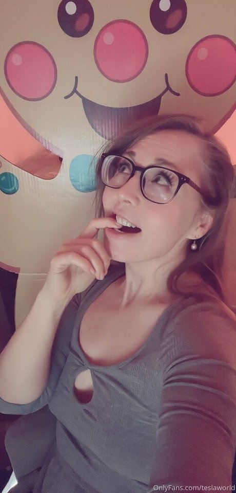 teen fake titten onlyfans nackt sexy archiv