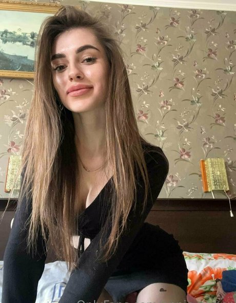 judy mi erwachsene akt bild