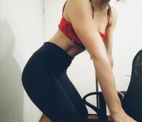 mywetkingdom erotische freie foto