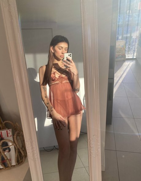 Rebellious hooligans hübsche pornografische bilder