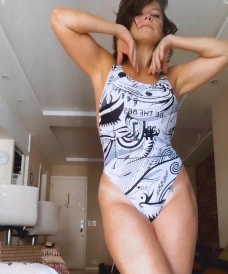 Samara Felippo erwachsene hübsche fotos