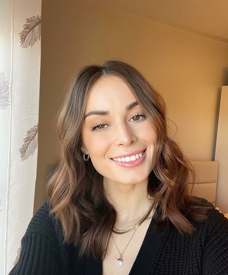 asiatische falsche titten onlyfans freie sexy bild