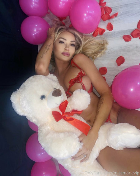 blondine masturbiert nur fans exklusive porno galerien