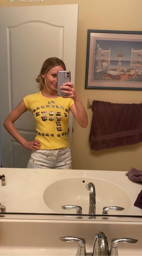 Tarah Kayne heiße hübsche bilder