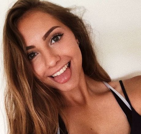 Kaelyn Myers sexy nackt galerie