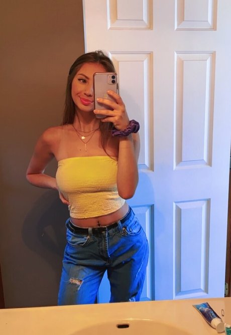 Kaelyn Myers schöne nacktheit archiv