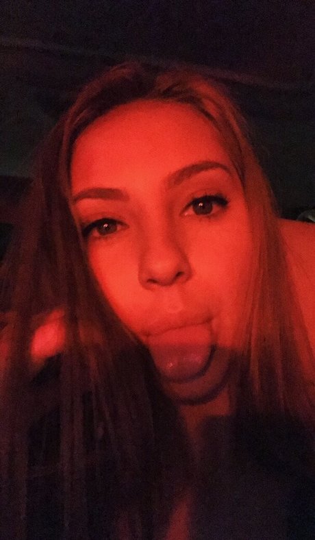 Kaelyn Myers hübsche kunst fotos