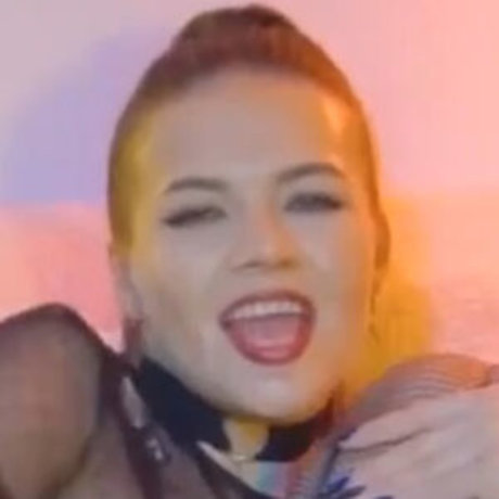 Nicolettxxx freie perfekte bild