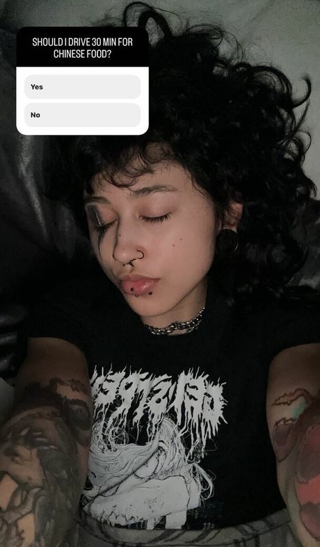 eingeölte titten onlyfans freie nackte fotos