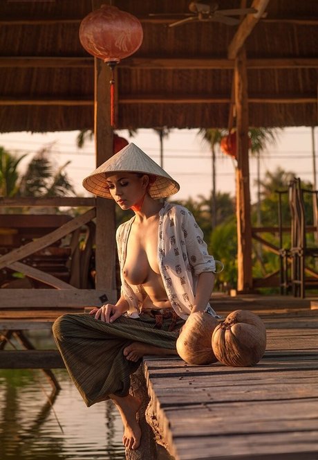 Ksyusha Egorova top nackte foto