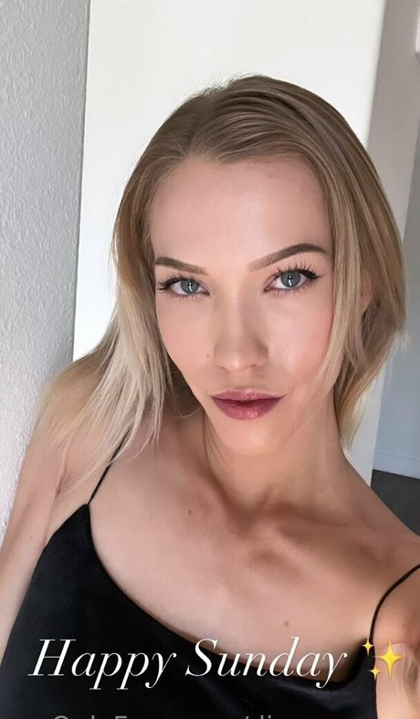 dianagracex model nackten bild